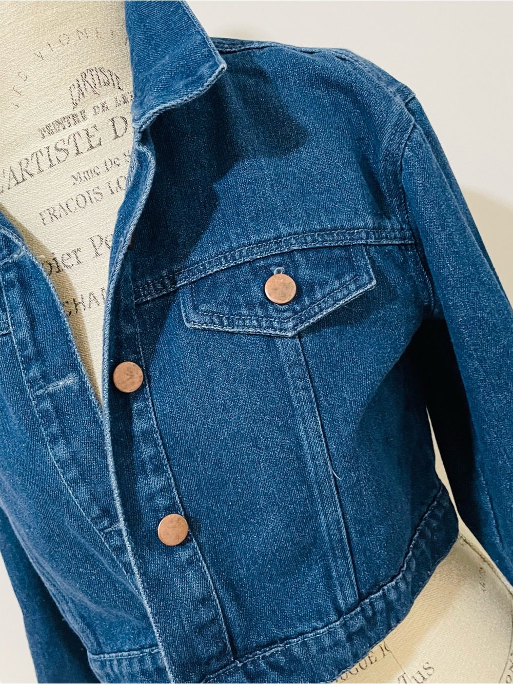 Classic Dark Blue Cropped Denim Jacket - Picture 2 of 4